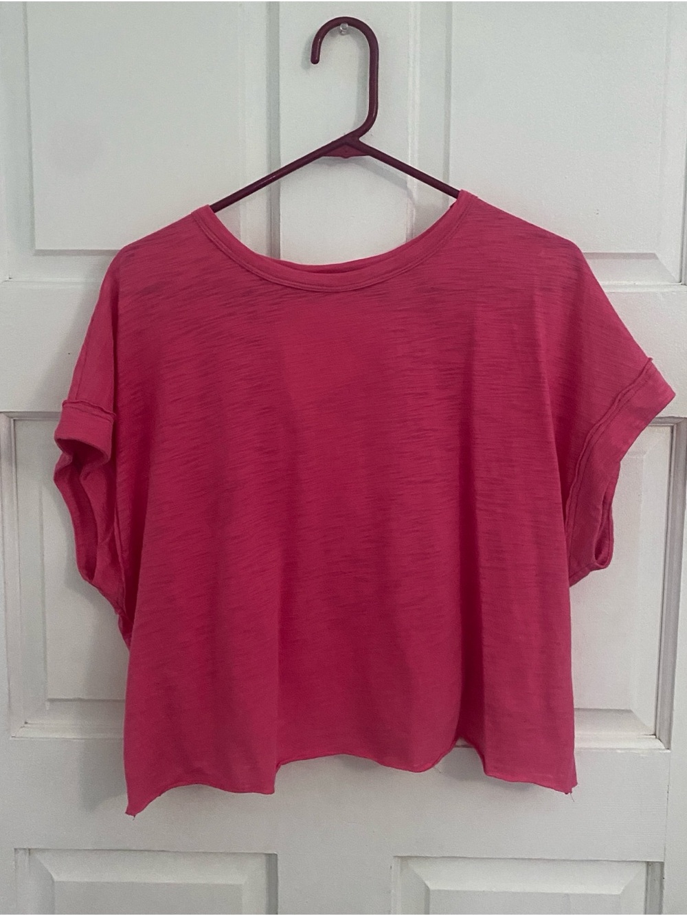 Women’s Relaxed Crop Tee - Pink
